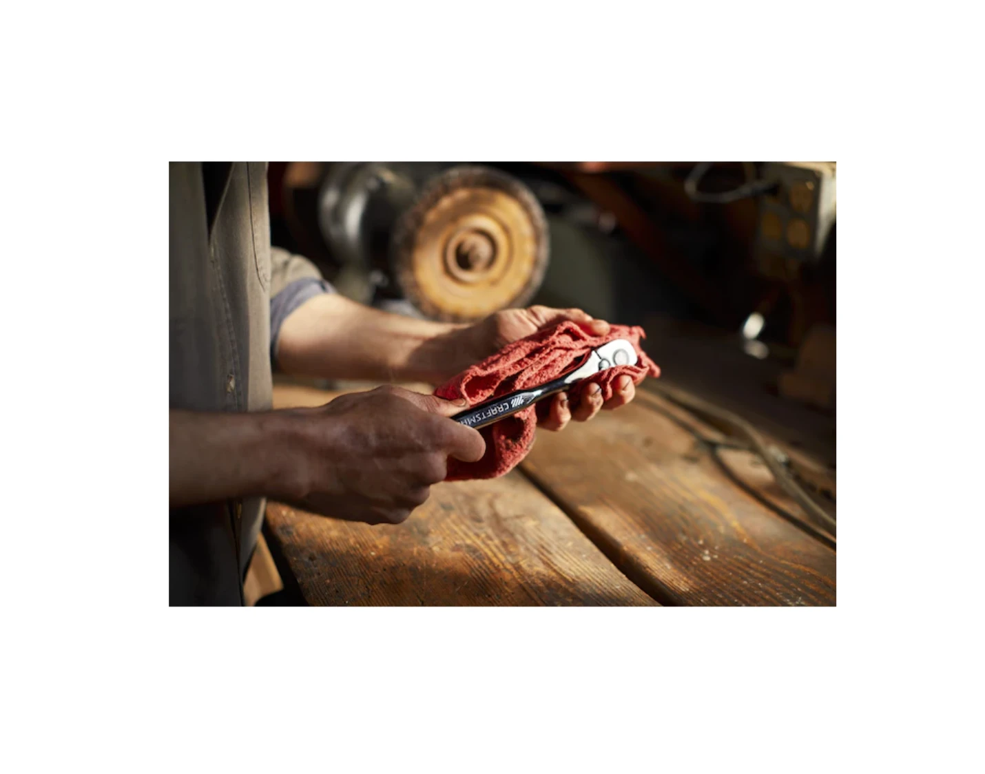 CRAFTSMAN CMMT82334L 51-Piece Standard (SAE) And Metric Combination Gunmetal Chrome Mechanics Tool Set (3/8-in) | BigEasyMart.com - Image 7