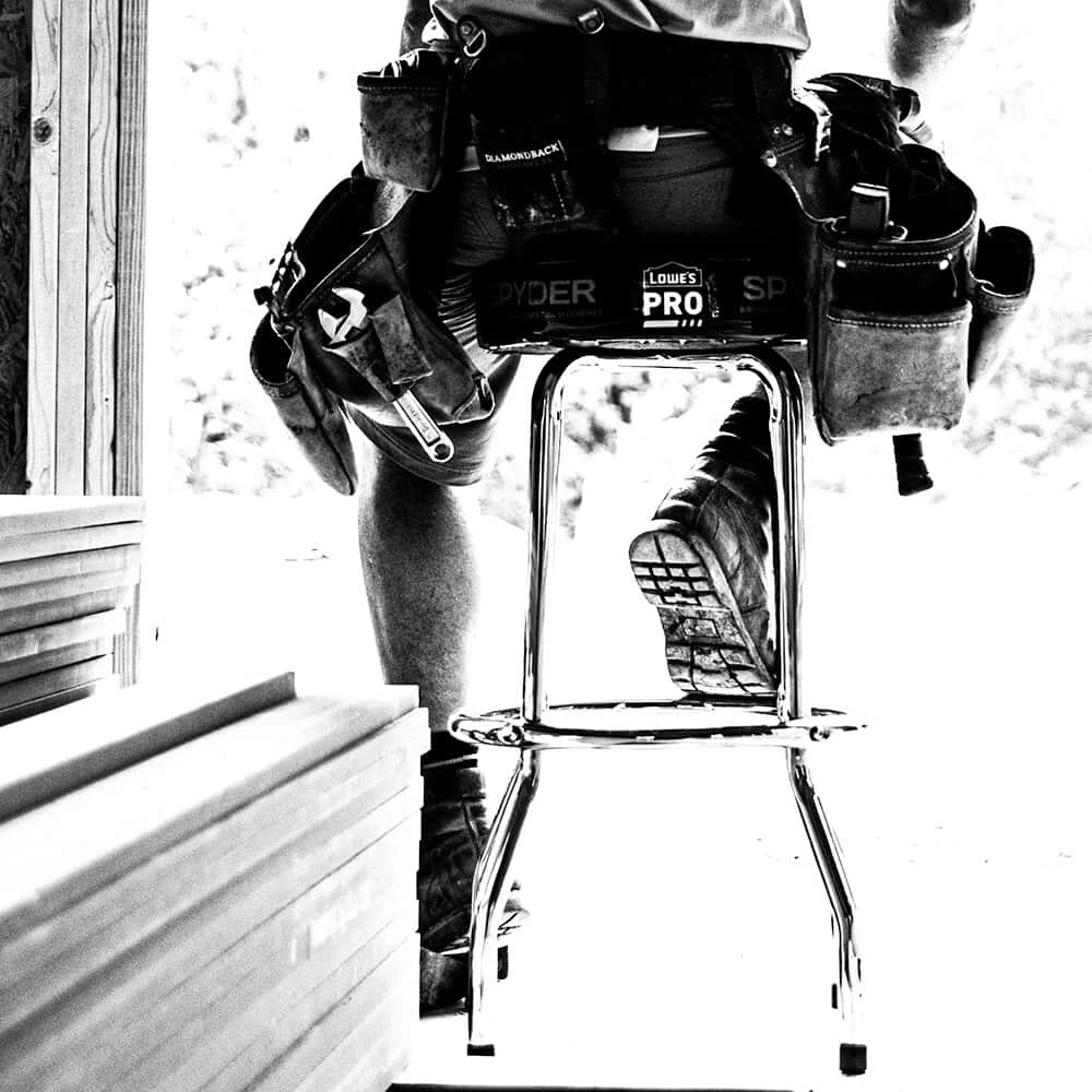 Spyder 30-in X 14-in Work Seat | BigEasyMart.com - Image 7