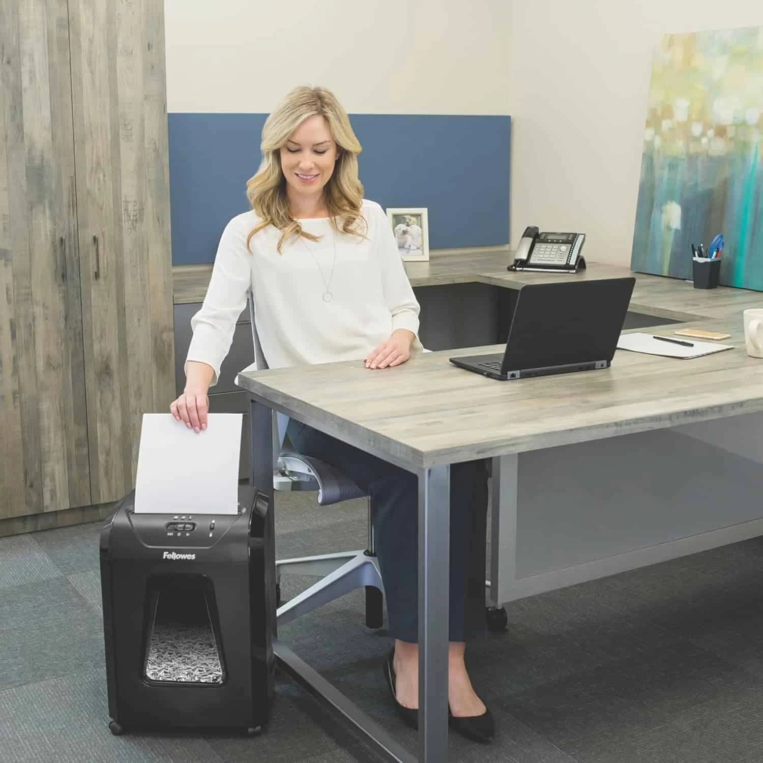 Fellowes Powershred 12C15 12-Sheet Crosscut Paper Shredder For Office And Home With Safety Lock, Black 4014401 | BigEasyMart.com - Image 8