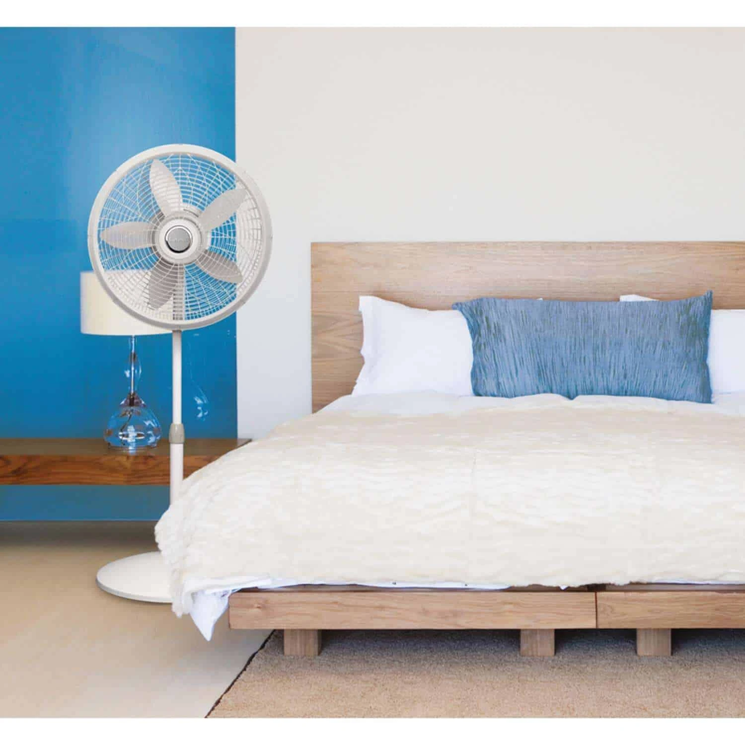 Lasko 54-1/2 In. H X 18 In. D 3 Speed Oscillating Pedestal Fan | BigEasyMart.com - Image 3