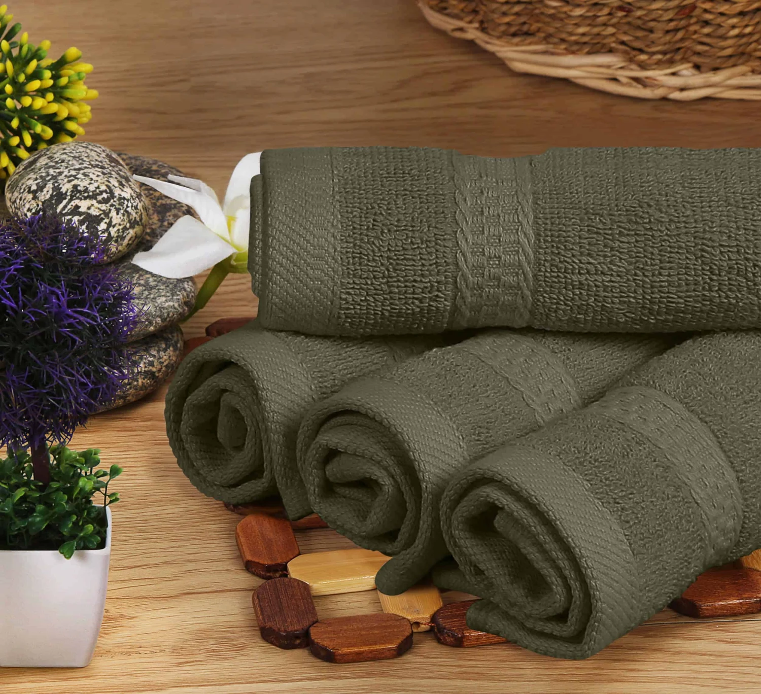 Utopia Towels 8-Piece Premium Towel Set, 2 Bath Towels, 2 Hand Towels, And 4 Wash Clothsm, Dusty Olive | BigEasyMart.com - Image 4