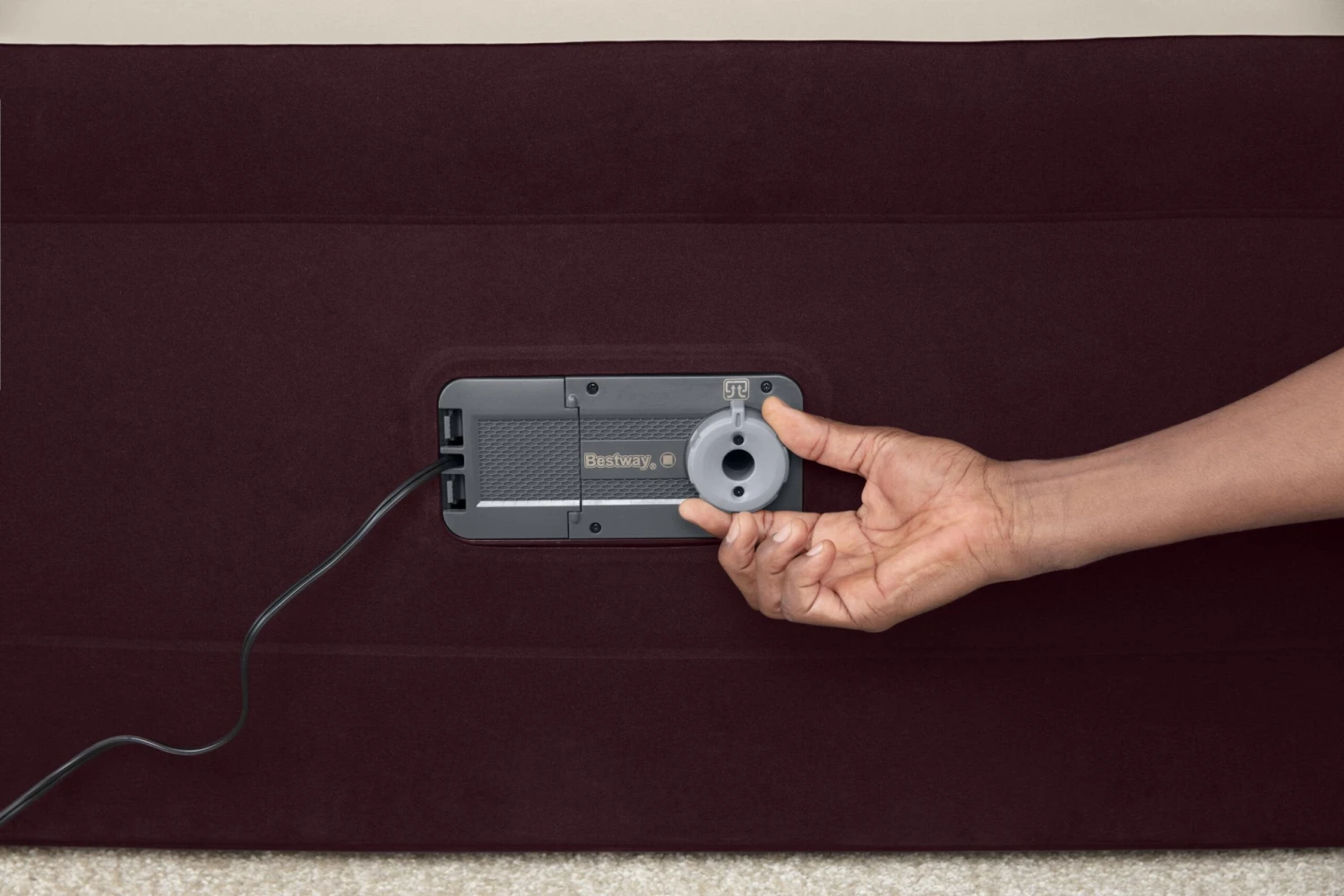 Bestway Maroon 20" Queen Air Mattress With Built-in Pump | BigEasyMart.com - Image 9